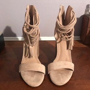 Women size 6 heels